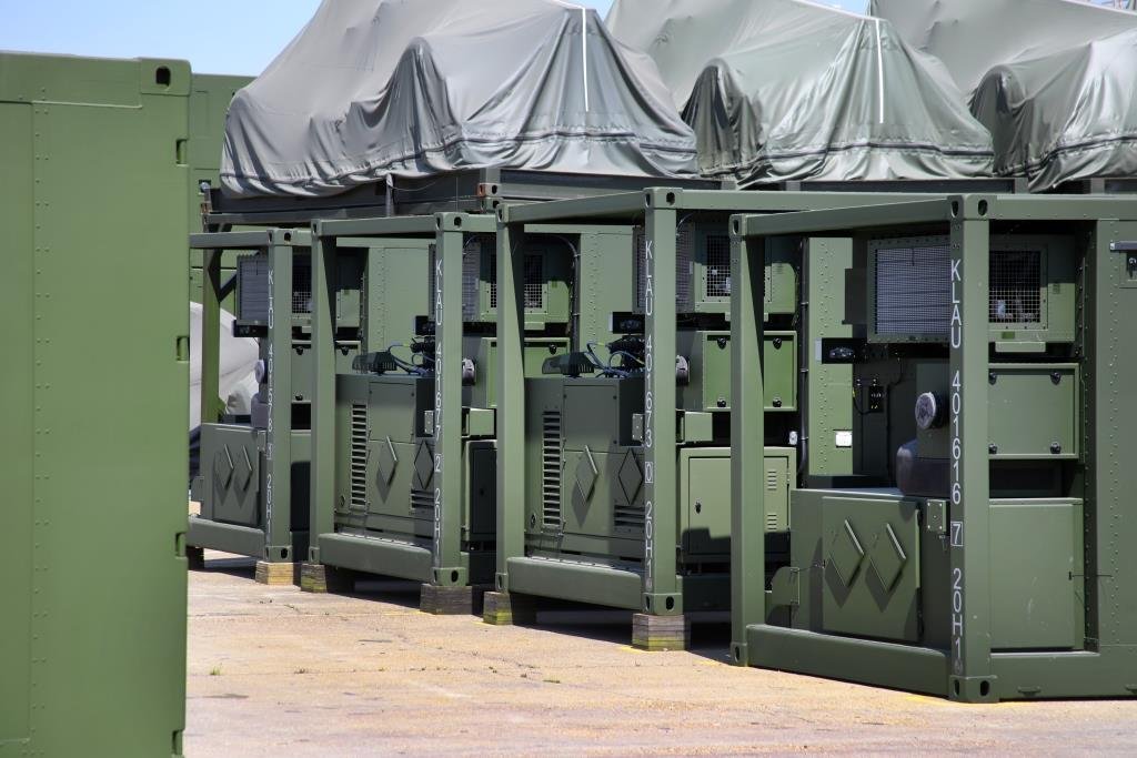 Marshall Canada builds customized containers for the Canadian Army which fulfill functions such as Command and Control shelters, workshops, and controlled atmosphere/basic storage units